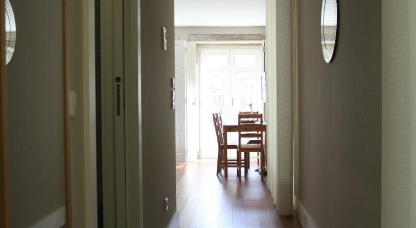 Guestready - Ayres Studio W Balcony Garden Porto Room photo