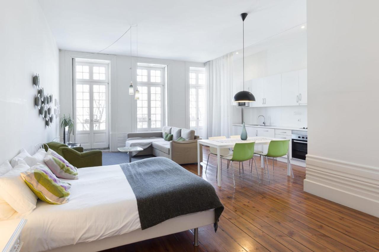Guestready - Ayres Studio W Balcony Garden Porto Exterior photo