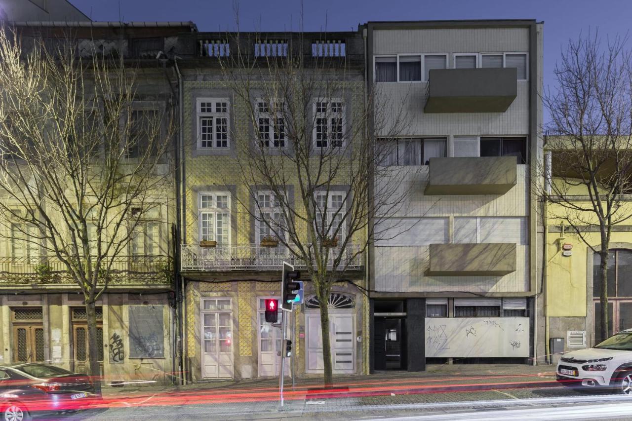 Guestready - Ayres Studio W Balcony Garden Porto Exterior photo