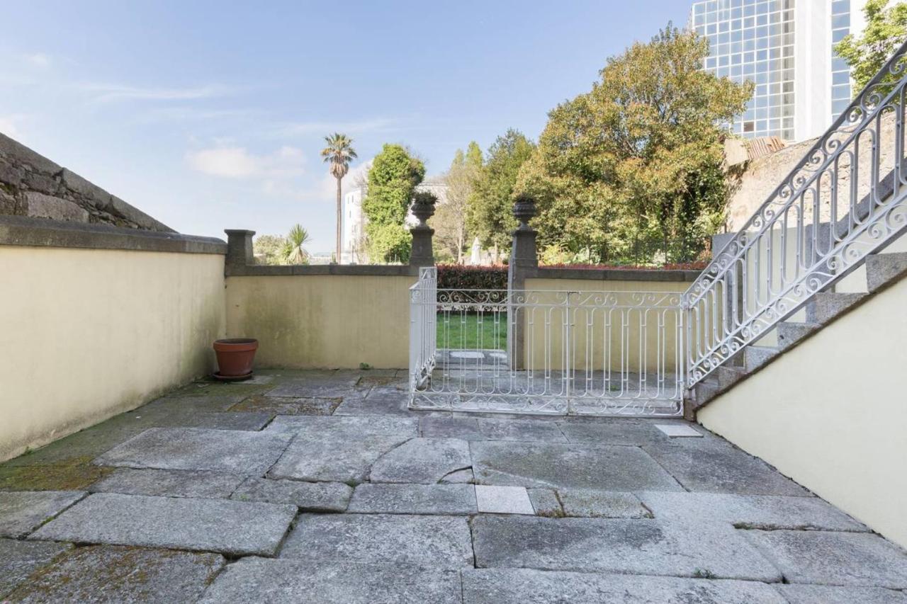 Guestready - Ayres Studio W Balcony Garden Porto Exterior photo